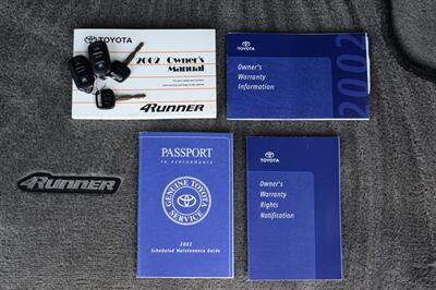 2002 Toyota 4Runner SR5   - Photo 68 - Van Nuys, CA 91402