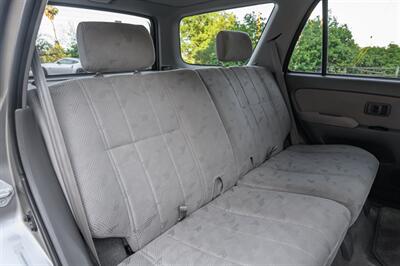 2002 Toyota 4Runner SR5   - Photo 81 - Van Nuys, CA 91402