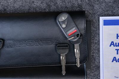 2000 Honda Civic VP   - Photo 77 - Van Nuys, CA 91402