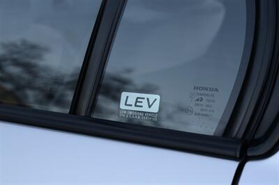 2000 Honda Civic VP   - Photo 31 - Van Nuys, CA 91402