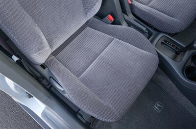 2000 Honda Civic VP   - Photo 45 - Van Nuys, CA 91402