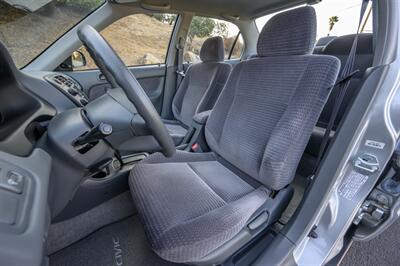 2000 Honda Civic VP   - Photo 63 - Van Nuys, CA 91402