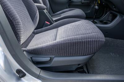 2000 Honda Civic VP   - Photo 41 - Van Nuys, CA 91402