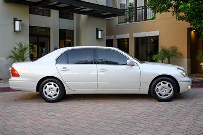 2001 Lexus LS 430   - Photo 10 - Van Nuys, CA 91402