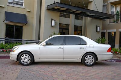 2001 Lexus LS 430   - Photo 4 - Van Nuys, CA 91402
