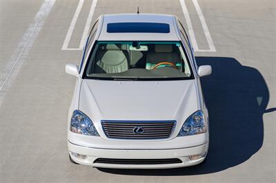 2001 Lexus LS 430   - Photo 17 - Van Nuys, CA 91402