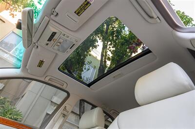 2001 Lexus LS 430   - Photo 26 - Van Nuys, CA 91402