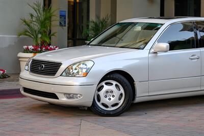 2001 Lexus LS 430   - Photo 3 - Van Nuys, CA 91402