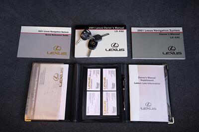 2001 Lexus LS 430   - Photo 43 - Van Nuys, CA 91402