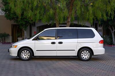 2000 Honda Odyssey LX  { Sold on Bring A Trailer} - Photo 26 - Van Nuys, CA 91402