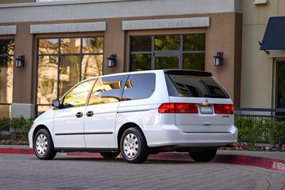 2000 Honda Odyssey LX  { Sold on Bring A Trailer} - Photo 5 - Van Nuys, CA 91402