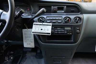 2000 Honda Odyssey LX  { Sold on Bring A Trailer} - Photo 39 - Van Nuys, CA 91402