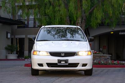 2000 Honda Odyssey LX  { Sold on Bring A Trailer} - Photo 11 - Van Nuys, CA 91402