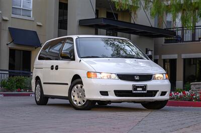 2000 Honda Odyssey LX  { Sold on Bring A Trailer} - Photo 9 - Van Nuys, CA 91402