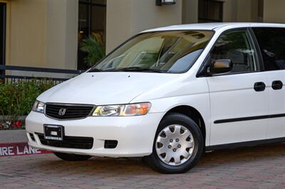 2000 Honda Odyssey LX  { Sold on Bring A Trailer} - Photo 3 - Van Nuys, CA 91402