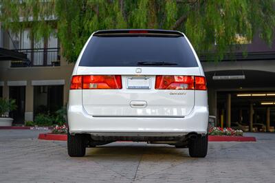 2000 Honda Odyssey LX  { Sold on Bring A Trailer} - Photo 24 - Van Nuys, CA 91402