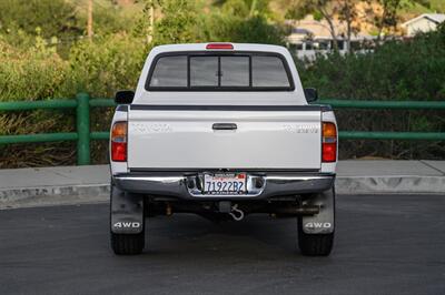 1999 Toyota Tacoma SR5 V6 5- Speed   - Photo 23 - Van Nuys, CA 91402