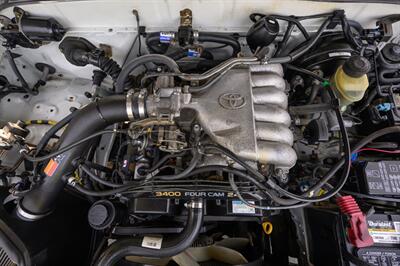 1999 Toyota Tacoma SR5 V6 5- Speed   - Photo 37 - Van Nuys, CA 91402