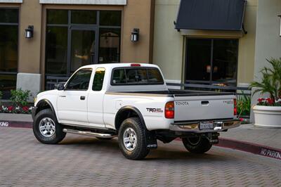 1999 Toyota Tacoma SR5 V6 5- Speed   - Photo 7 - Van Nuys, CA 91402