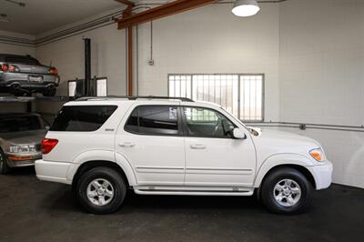 2007 Toyota Sequoia SR5   - Photo 8 - Van Nuys, CA 91402
