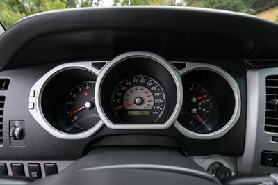 2005 Toyota 4Runner SR5 - Photo 26 - Van Nuys, CA 91402