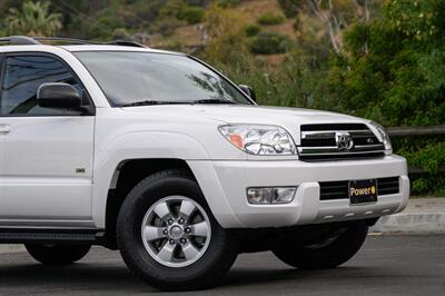 2005 Toyota 4Runner SR5 - Photo 19 - Van Nuys, CA 91402