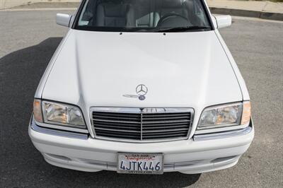 2000 Mercedes-Benz C 230  ( SOLD  on Bring A Trailer ) - Photo 9 - Van Nuys, CA 91402