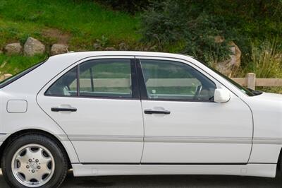 2000 Mercedes-Benz C 230  ( SOLD  on Bring A Trailer ) - Photo 22 - Van Nuys, CA 91402