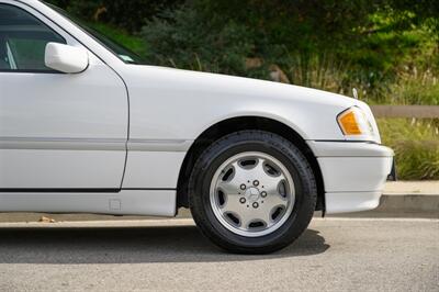 2000 Mercedes-Benz C 230  ( SOLD  on Bring A Trailer ) - Photo 21 - Van Nuys, CA 91402