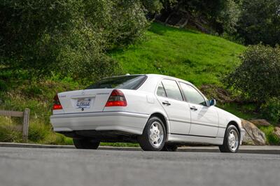 2000 Mercedes-Benz C 230  ( SOLD  on Bring A Trailer ) - Photo 26 - Van Nuys, CA 91402