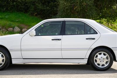 2000 Mercedes-Benz C 230  ( SOLD  on Bring A Trailer ) - Photo 55 - Van Nuys, CA 91402