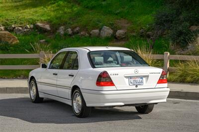 2000 Mercedes-Benz C 230  ( SOLD  on Bring A Trailer ) - Photo 42 - Van Nuys, CA 91402