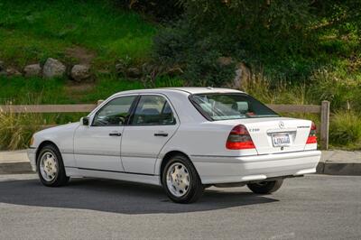 2000 Mercedes-Benz C 230  ( SOLD  on Bring A Trailer ) - Photo 43 - Van Nuys, CA 91402