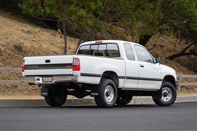 1995 Toyota T100 SR5   - Photo 13 - Van Nuys, CA 91402
