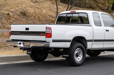 1995 Toyota T100 SR5   - Photo 14 - Van Nuys, CA 91402