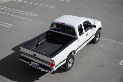 1995 Toyota T100 SR5   - Photo 42 - Van Nuys, CA 91402
