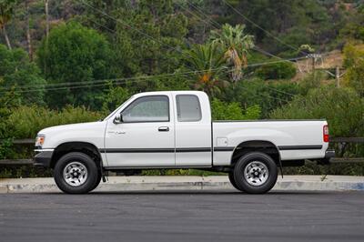 1995 Toyota T100 SR5   - Photo 11 - Van Nuys, CA 91402