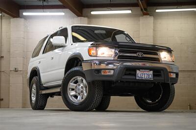 1999 Toyota 4Runner SR5 SUV
