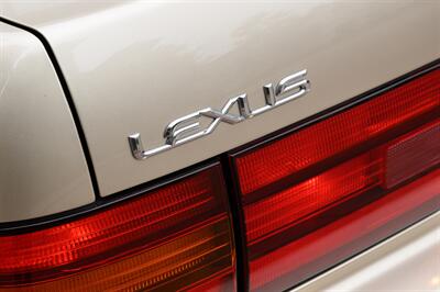 1992 Lexus LS 400   - Photo 32 - Van Nuys, CA 91402