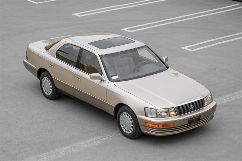 1992 Lexus LS 400   - Photo 1 - Van Nuys, CA 91402