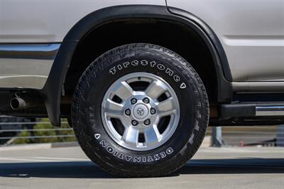 1997 Toyota 4Runner SR5   - Photo 7 - Van Nuys, CA 91402