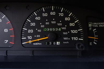 1997 Toyota 4Runner SR5   - Photo 59 - Van Nuys, CA 91402