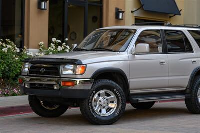 1997 Toyota 4Runner SR5   - Photo 25 - Van Nuys, CA 91402