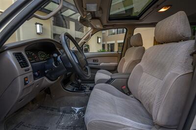 1997 Toyota 4Runner SR5   - Photo 60 - Van Nuys, CA 91402