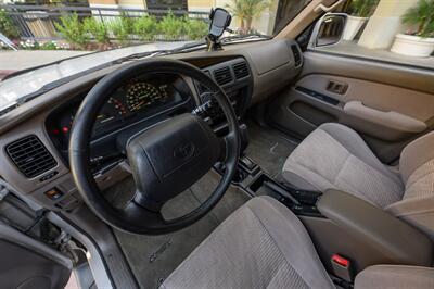 1997 Toyota 4Runner SR5   - Photo 62 - Van Nuys, CA 91402