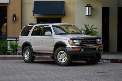 1997 Toyota 4Runner SR5   - Photo 33 - Van Nuys, CA 91402