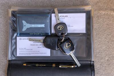 2004 Lexus RX 330   - Photo 41 - Van Nuys, CA 91402