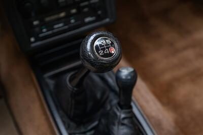 1986 Toyota Pickup SR5   - Photo 30 - Van Nuys, CA 91402