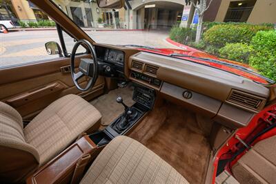 1986 Toyota Pickup SR5   - Photo 35 - Van Nuys, CA 91402