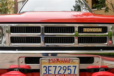 1986 Toyota Pickup SR5   - Photo 44 - Van Nuys, CA 91402